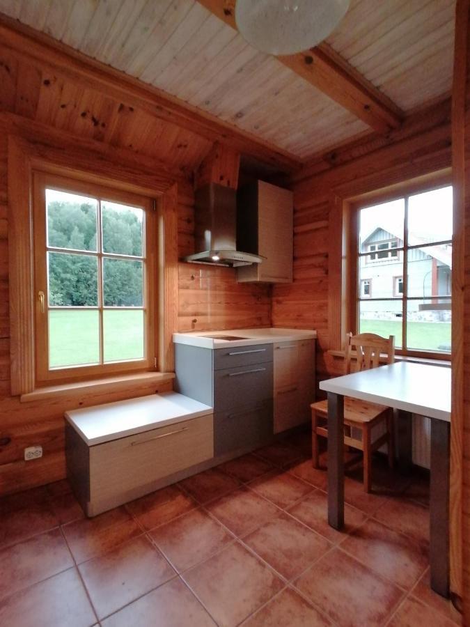 Guest House Unguri Stalbe 외부 사진