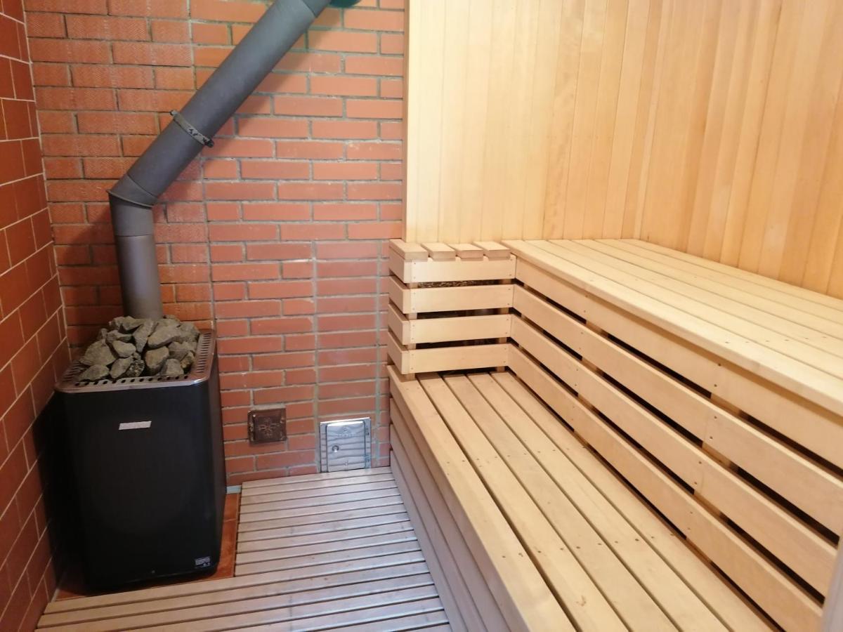 Guest House Unguri Stalbe 외부 사진