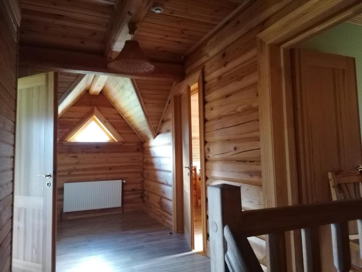 Guest House Unguri Stalbe 외부 사진