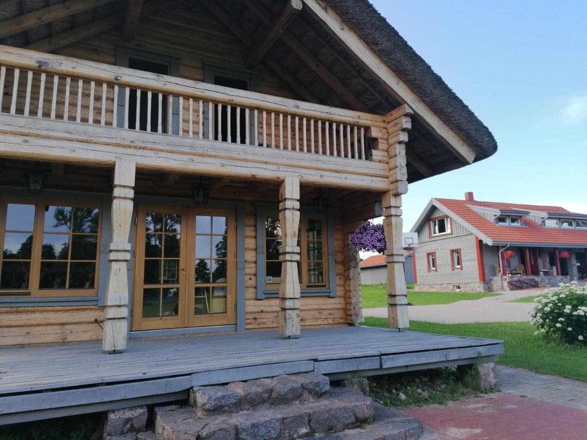 Guest House Unguri Stalbe 외부 사진