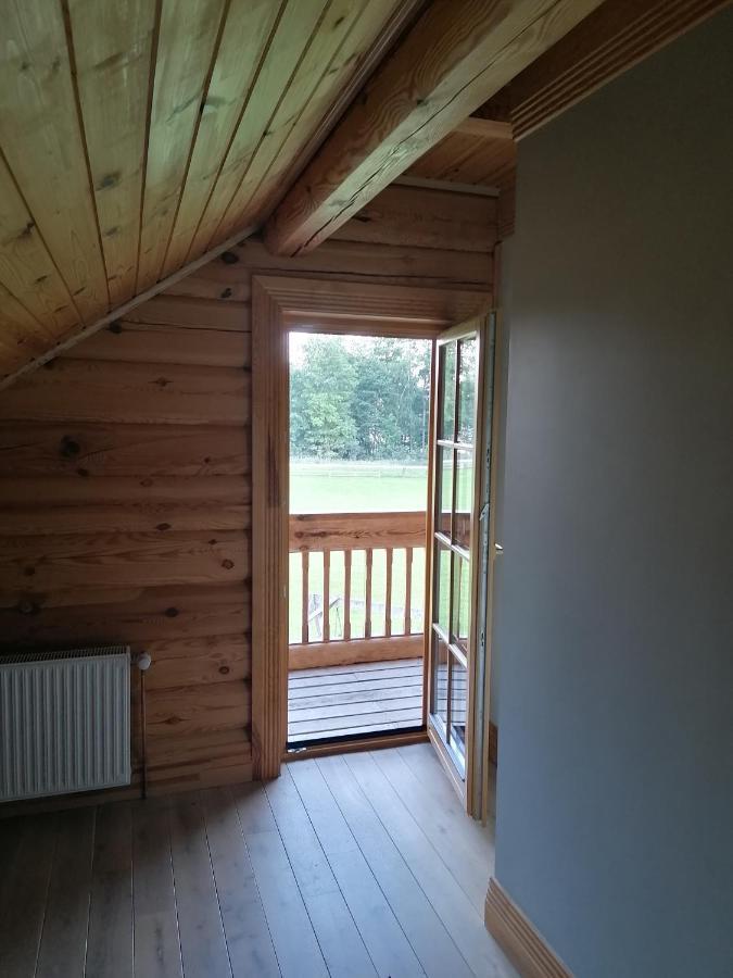 Guest House Unguri Stalbe 외부 사진