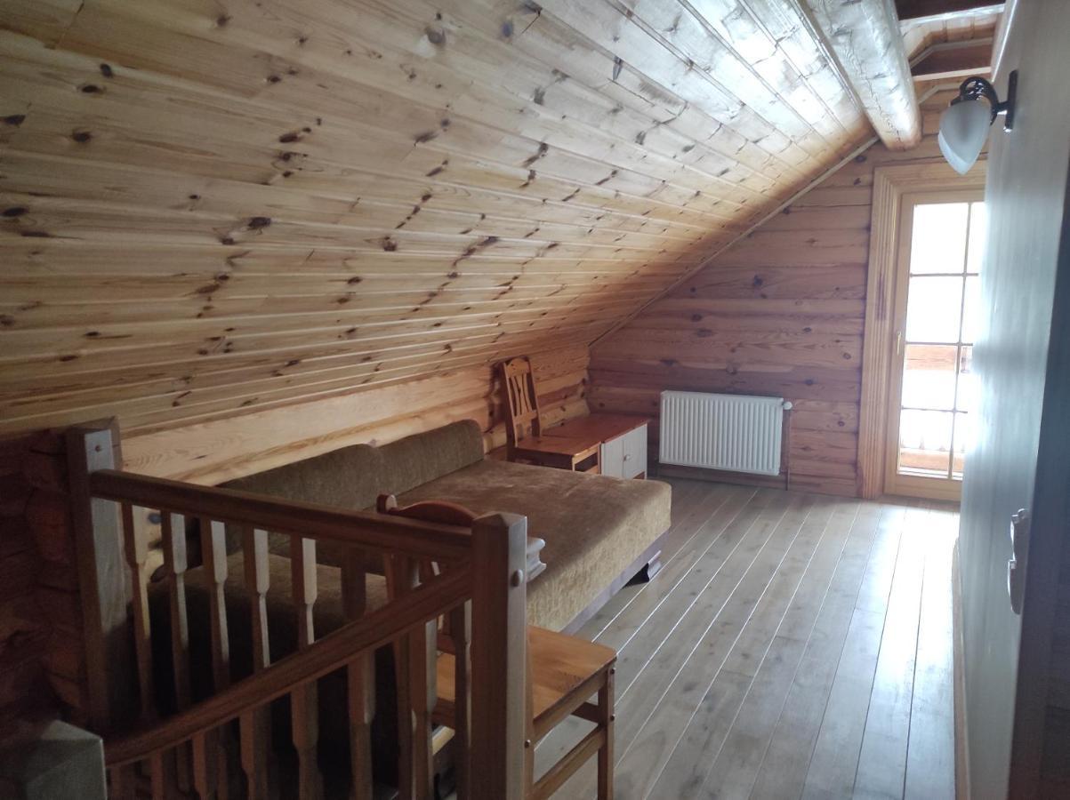 Guest House Unguri Stalbe 외부 사진